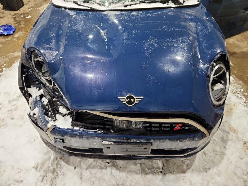Foto 11 de la subasta – 2025 MINI COOPER con VIN WMW23GX09S2X48586