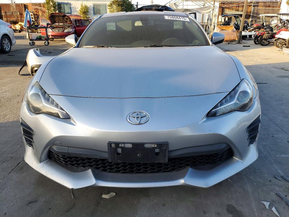 Photo 5 from auction – 2019 TOYOTA 86 with VIN JF1ZNAA1XK8700219