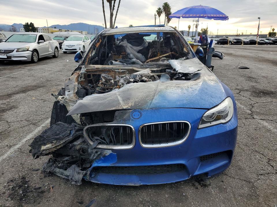 Photo 5 from auction – 2014 BMW M5 with VIN WBSFV9C53ED593952