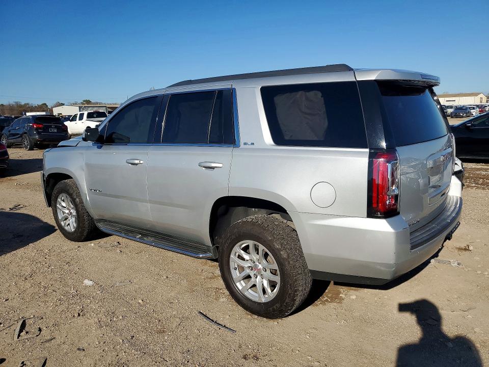 Photo 2 from auction – 2018 GMC YUKON with VIN 1GKS1AKC3JR304587