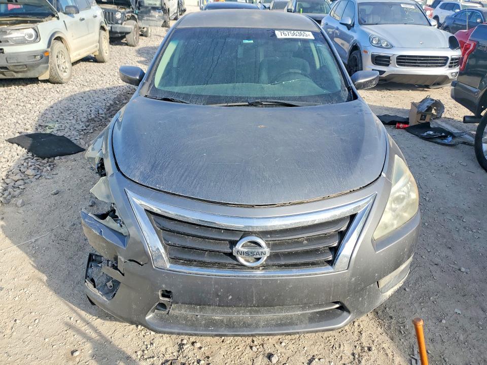 Photo 5 from auction – 2015 NISS ALTIMA with VIN 1N4AL3AP0FC476724