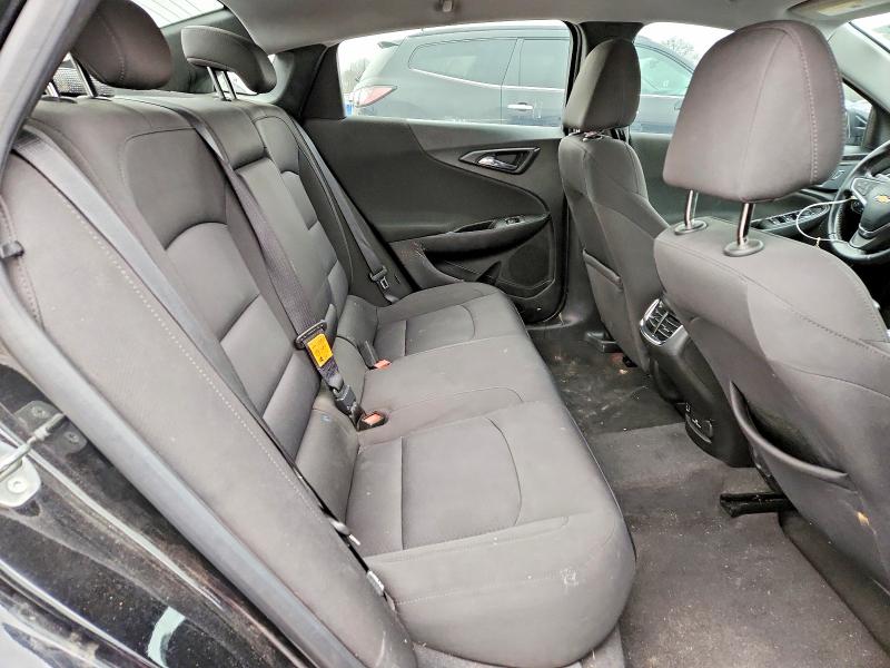 Photo 10 from auction – 2018 CHEVROLET MALIBU with VIN 1G1ZD5STXJF186105
