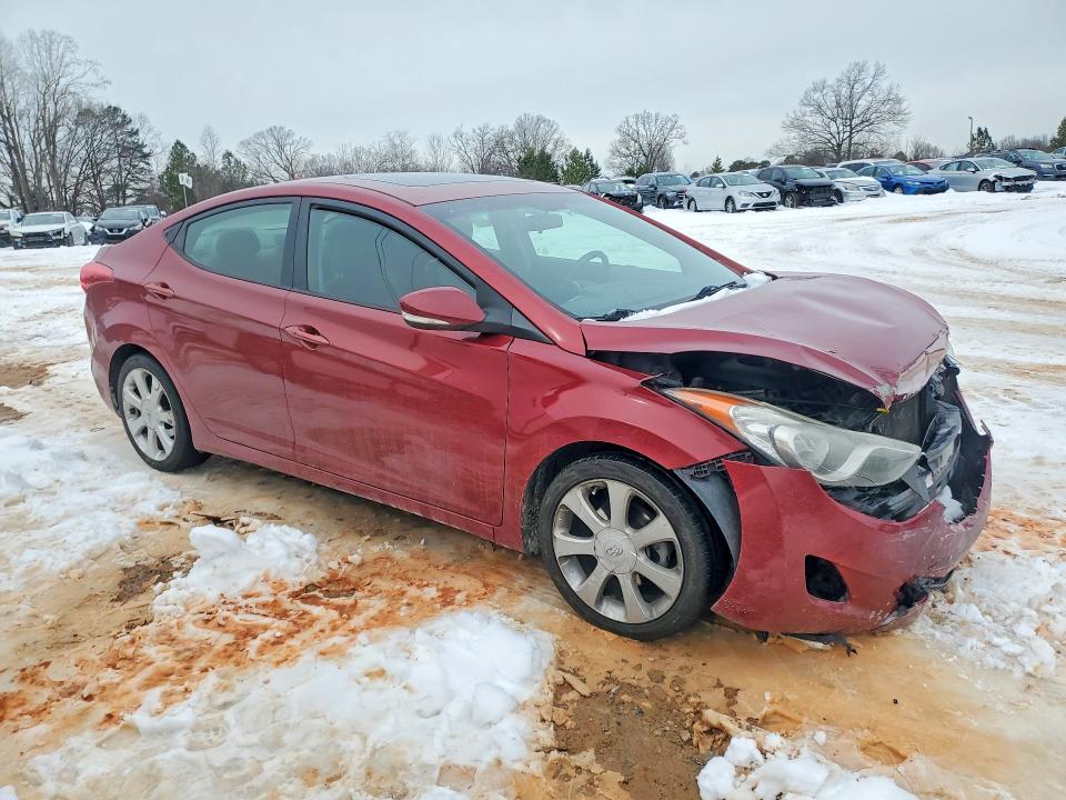 Photo 4 from auction – 2013 HYUNDAI ELANTRA GL with VIN 5NPDH4AE2DH443772