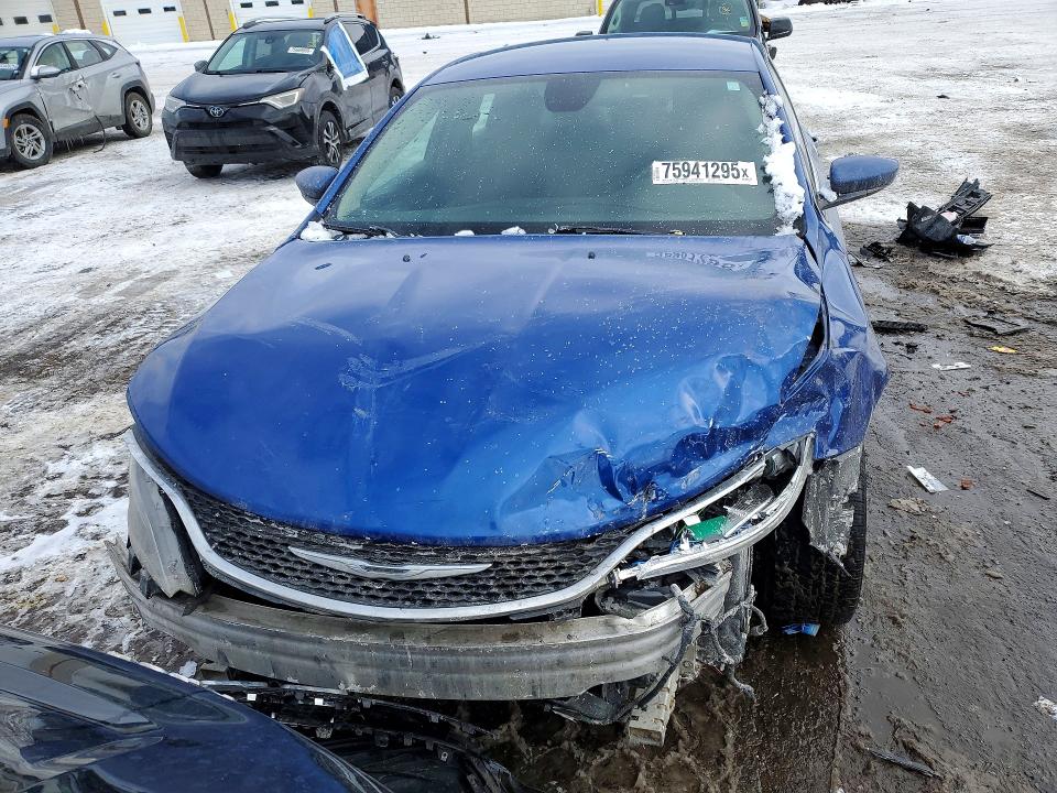 Photo 5 from auction – 2016 CHRYSLER 200 LIMITE with VIN 1C3CCCAB6GN102975