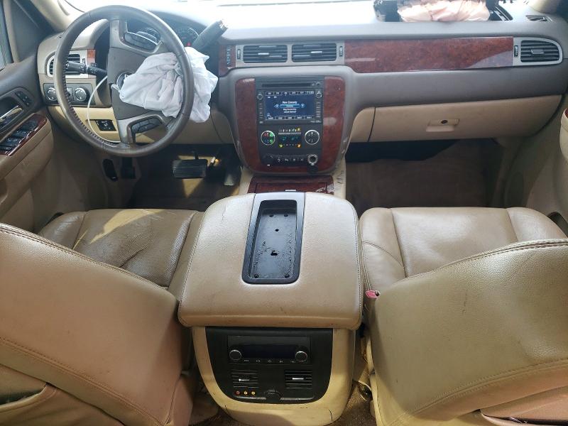 Photo 8 from auction – 2011 CHEVROLET AVALANCHE with VIN 3GNTKGE33BG109965