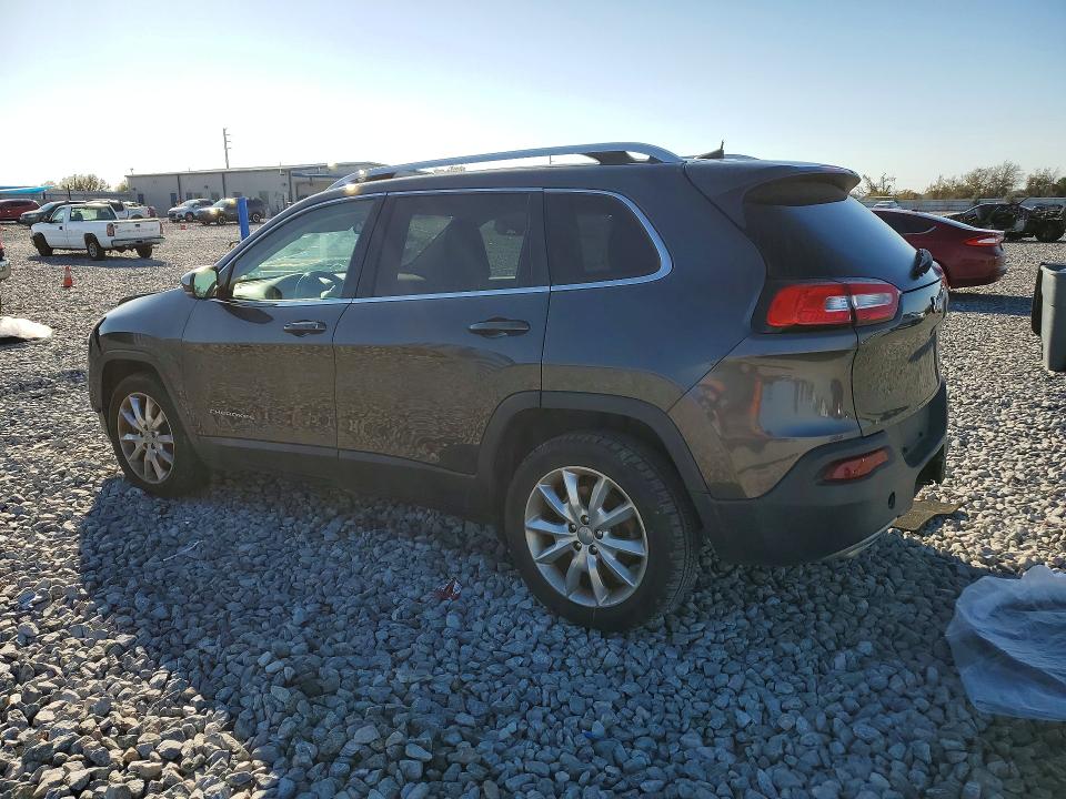 Photo 2 from auction – 2016 JEEP CHEROKEE with VIN 1C4PJLDS0GW325473
