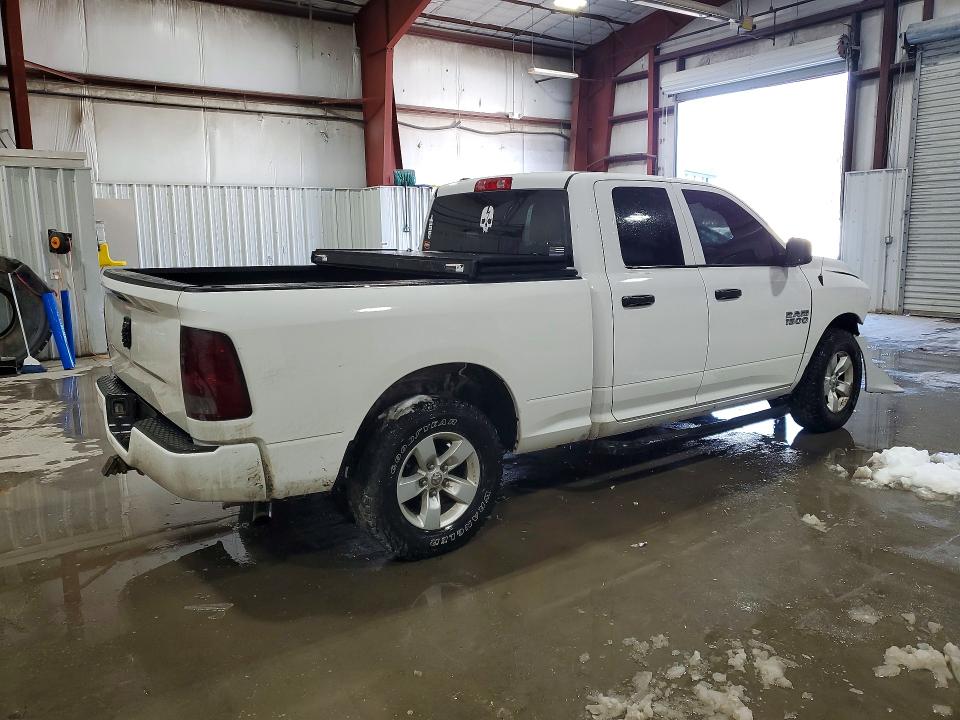 Снимка 3 от търг – 2018 RAM 1500 с VIN 1C6RR7FG5JS246999