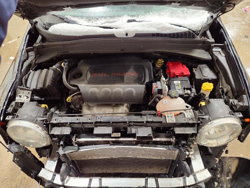 Photo 12 from auction – 2020 JEEP RENEGADE with VIN ZACNJAAB7LPL25166