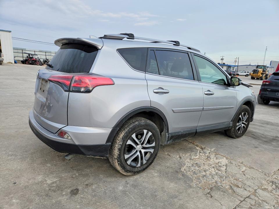 Photo 3 from auction – 2018 TOYOTA RAV4 with VIN JTMZFREV9JJ158833