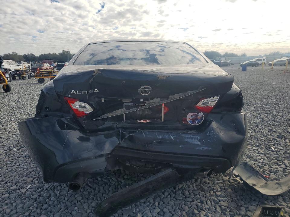 Photo 6 from auction – 2017 NISSAN ALTIMA with VIN 1N4AL3AP9HC150830