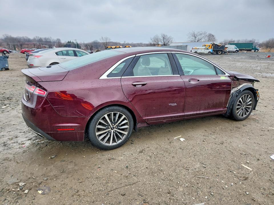 Photo 3 from auction – 2017 LINCOLN MKZ PREMIE with VIN 3LN6L5A98HR653971