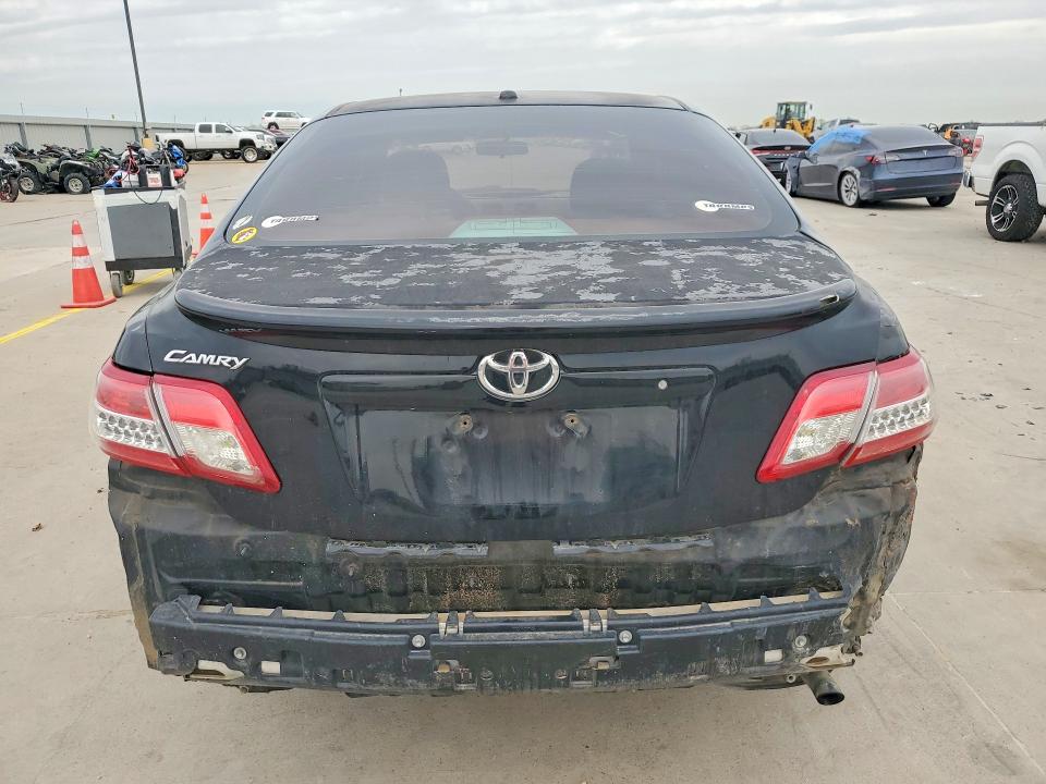 Photo 6 from auction – 2011 TOYOTA CAMRY with VIN 4T1BF3EK6BU124817