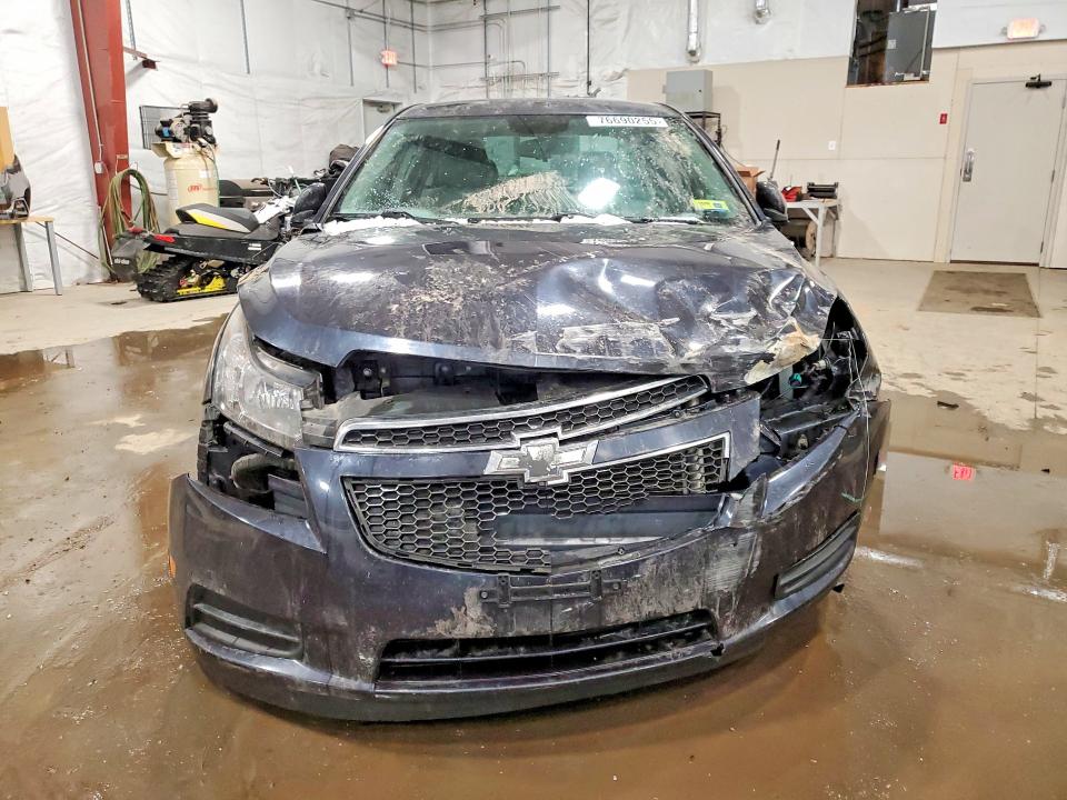 Photo 5 from auction – 2014 CHEVROLET CRUZE with VIN 1G1PJ5SB4E7280360