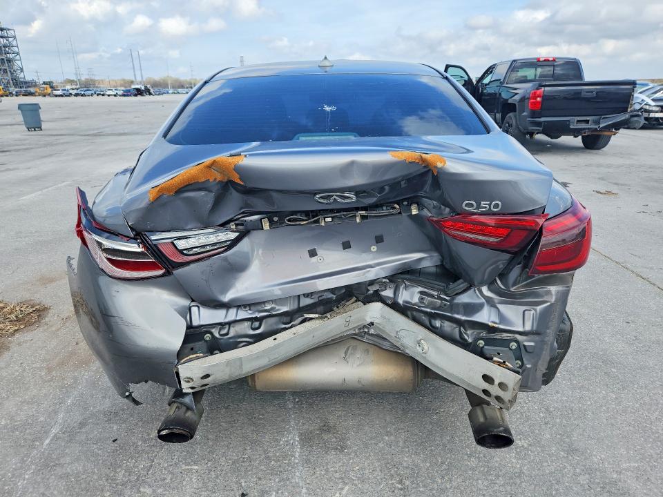 Photo 6 from auction – 2018 INFINITI Q50 with VIN JN1EV7AP4JM364530