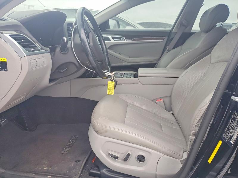 Photo 7 from auction – 2015 HYUNDAI GENESIS with VIN KMHGN4JEXFU101027