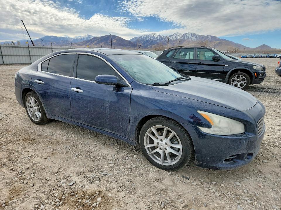 Photo 4 from auction – 2014 NISSAN MAXIMA S with VIN 1N4AA5AP0EC465917