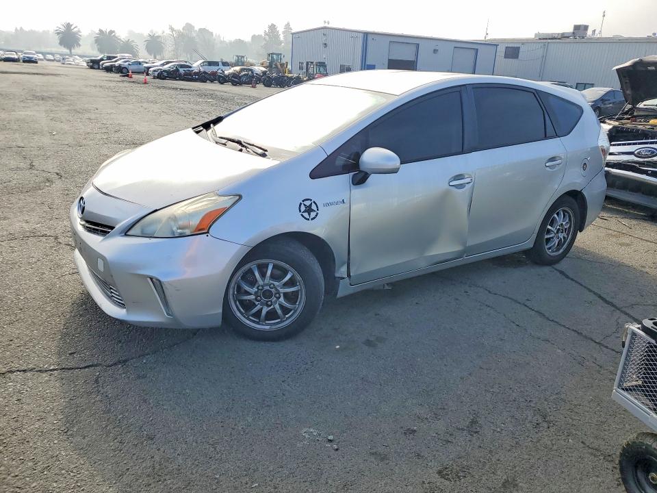 Photo 1 from auction – 2013 TOYOTA PRIUS V with VIN JTDZN3EU0D3284370