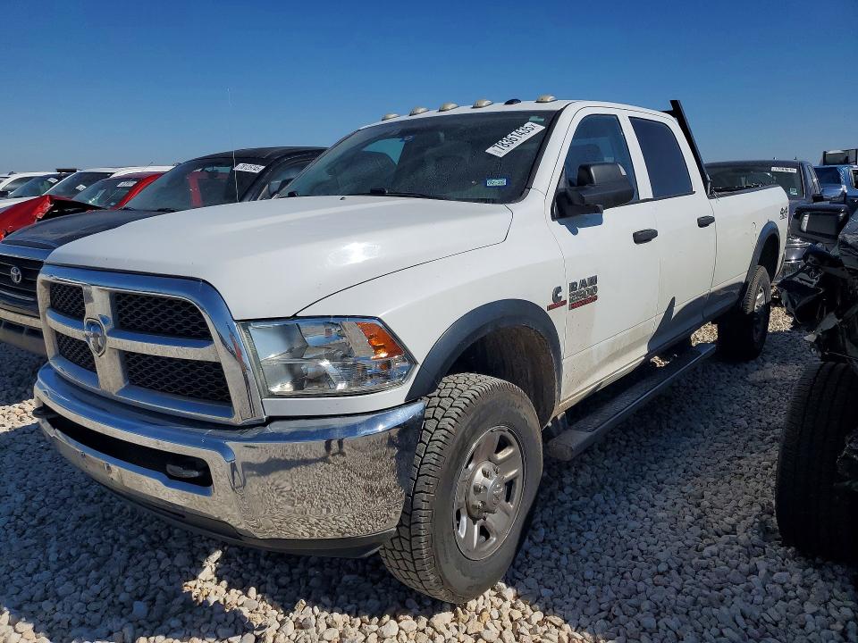RAM 2500 2018 مع رقم تعريف المركبة 3C6UR5HL6JG366424 - صورة من المزاد