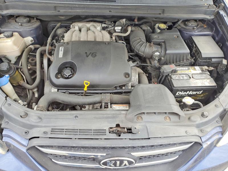 Photo 11 from auction – 2008 KIA RONDO LX with VIN KNAFG526887172975