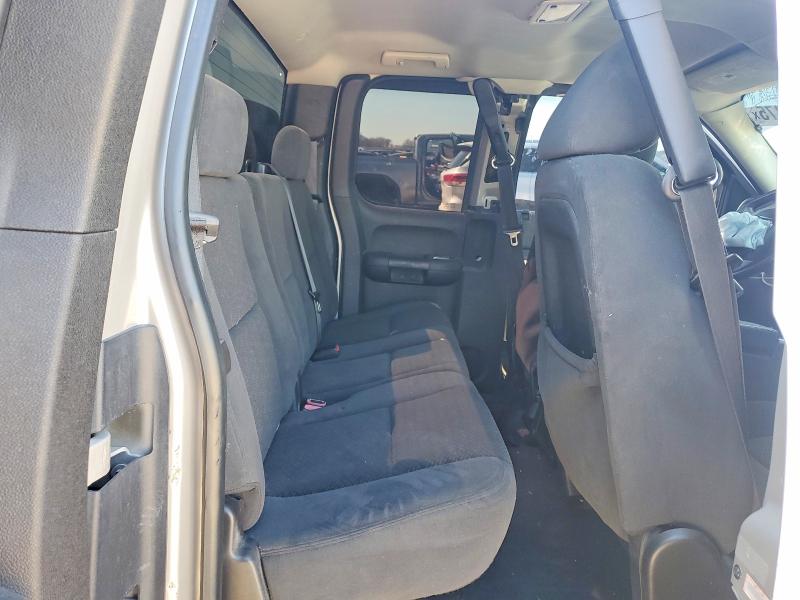 Photo 10 from auction – 2008 CHEVROLET SILVERADO with VIN 1GCEC19J78Z249157