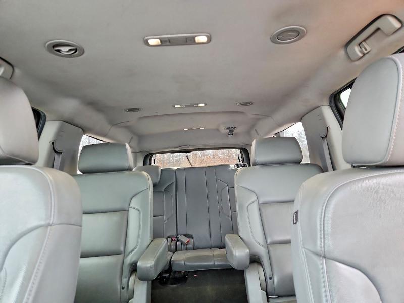 Photo 10 from auction – 2015 CHEVROLET SUBURBAN with VIN 1GNSCJKC7FR580372