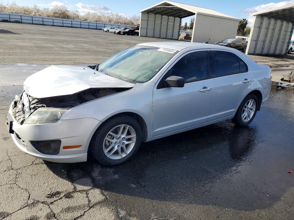 FORD FUSION 2010 with VIN 3FAHP0GA2AR242535 - Photo from auction
