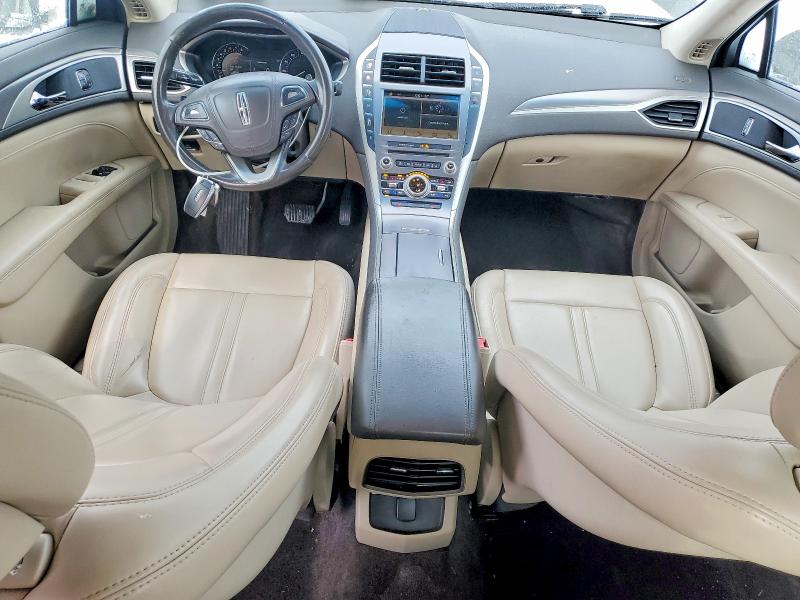 Foto 8 de la subasta – 2017 LINCOLN MKZ PREMIE con VIN 3LN6L5A94HR650565