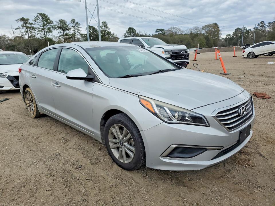 Photo 4 from auction – 2016 HYUNDAI SONATA with VIN 5NPE24AF2GH353606
