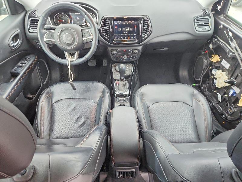 Photo 8 from auction – 2018 JEEP COMPASS LI with VIN 3C4NJDCB0JT320673
