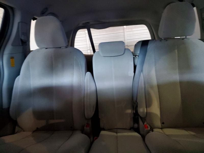 Photo 10 from auction – 2014 TOYOTA SIENNA with VIN 5TDKK3DCXES423830