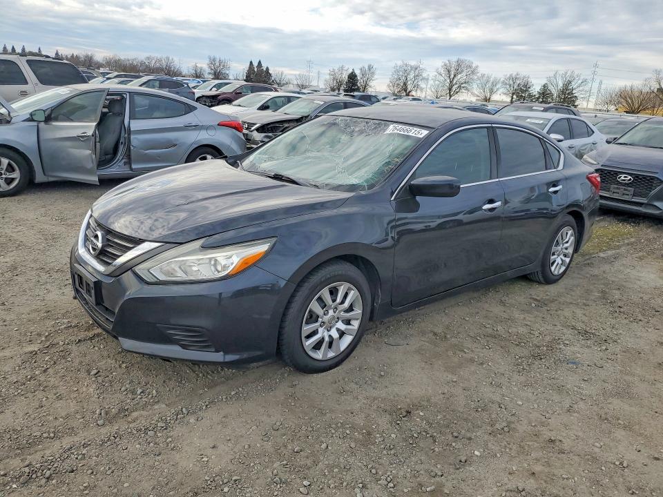 NISSAN ALTIMA 2.5 2016 with VIN 1N4AL3APXGC242947 - Photo from auction