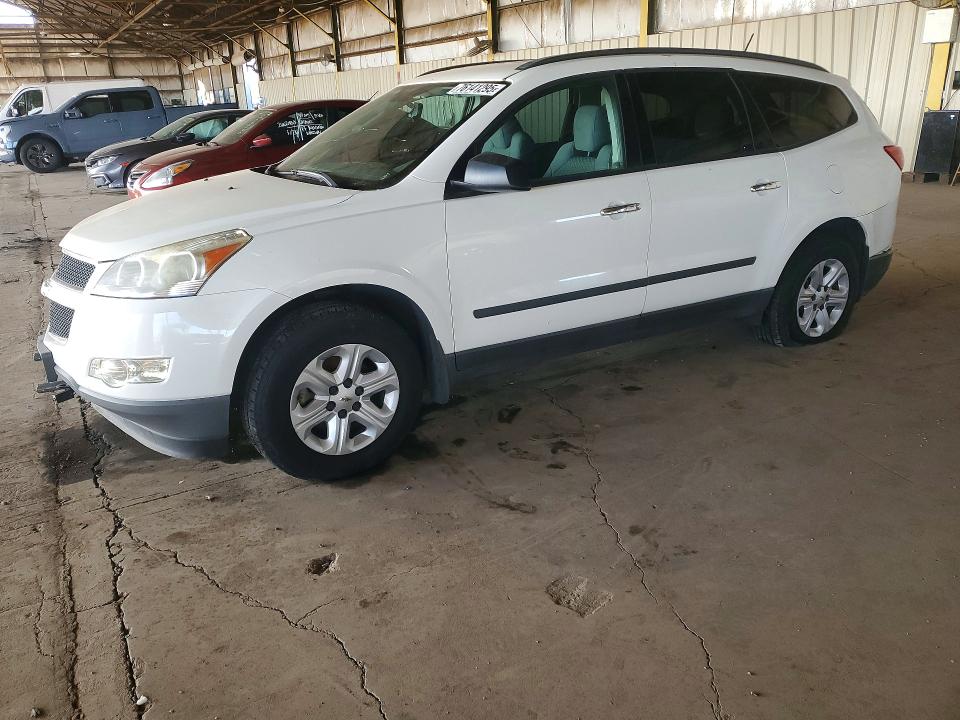 CHEVROLET TRAVERSE 2012 with VIN 1GNKRFED3CJ261920 - Photo from auction