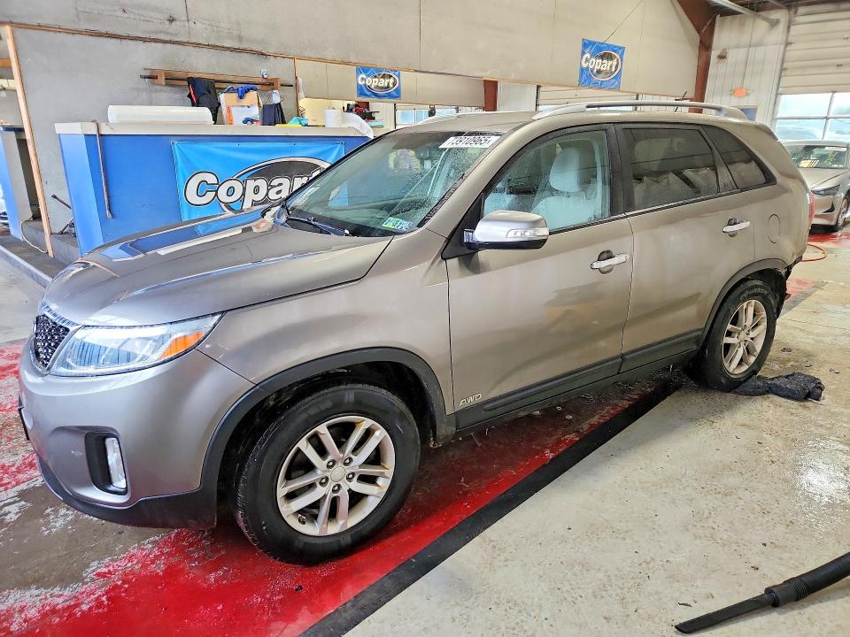 Photo 1 from auction – 2015 KIA SORENTO LX with VIN 5XYKTCA6XFG597083