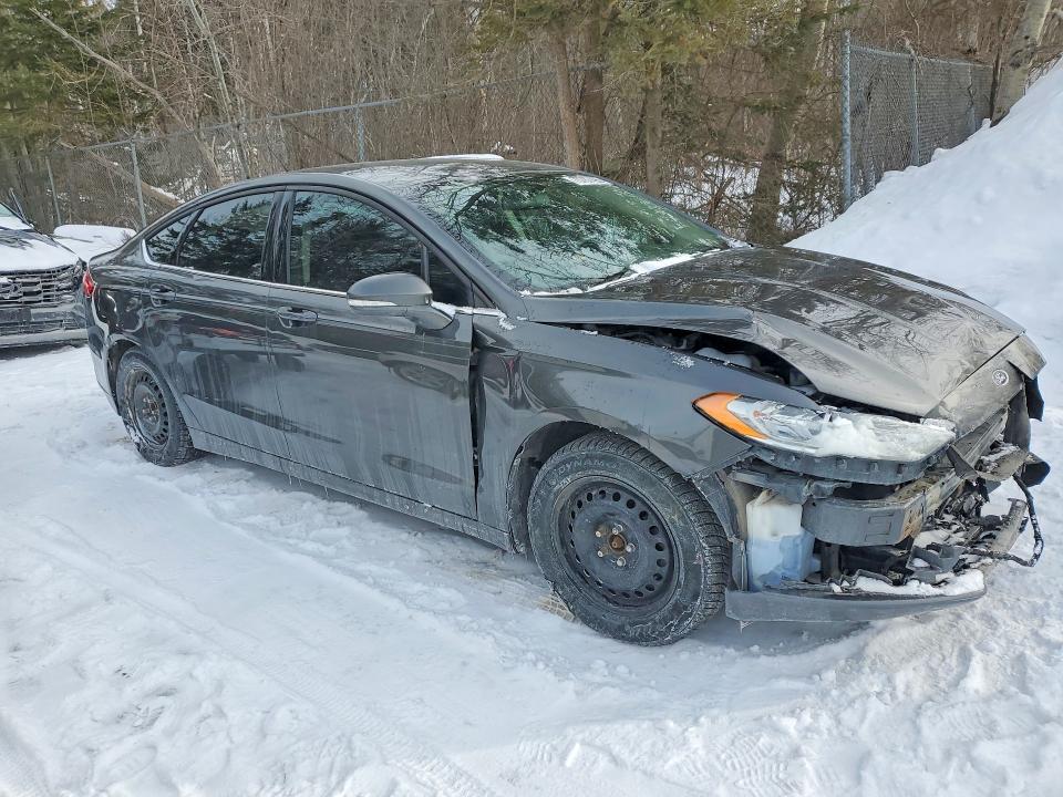 Photo 4 from auction – 2017 FORD FUSION with VIN 3FA6P0H78HR135025