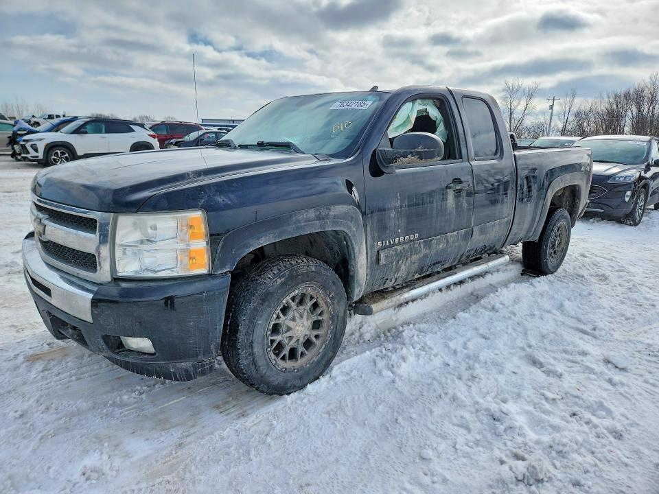 Photo 1 from auction – 2011 CHEVROLET SILVERADO with VIN 1GCRKSE3XBZ433856