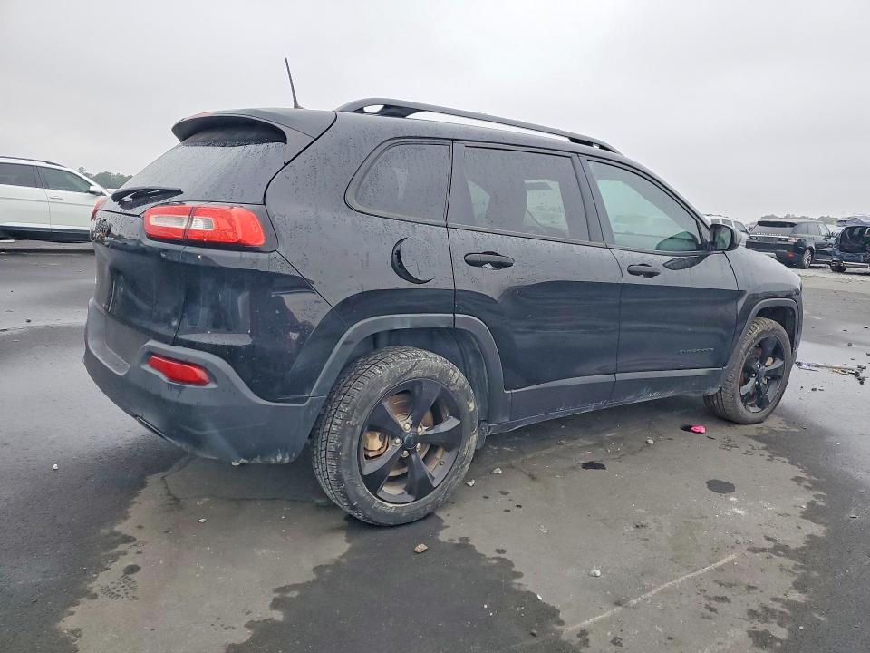 Photo 3 from auction – 2017 JEEP CHEROKEE S with VIN 1C4PJLAB1HW547686