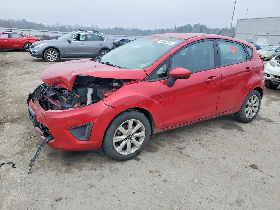 FORD FIESTA SE 2011 with VIN 3FADP4EJ7BM156242 - Photo from auction