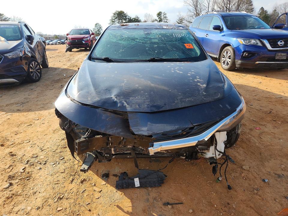 Photo 5 from auction – 2022 CHEVROLET MALIBU with VIN 1G1ZD5ST0NF118403