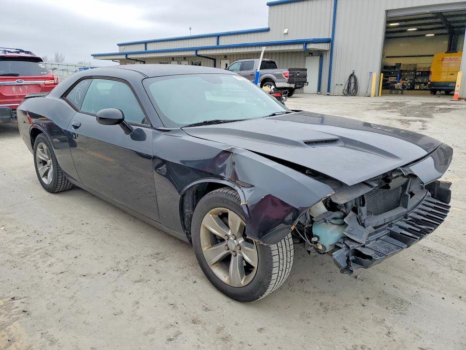 Photo 4 from auction – 2017 DODGE CHALLENGER with VIN 2C3CDZAG7HH601189