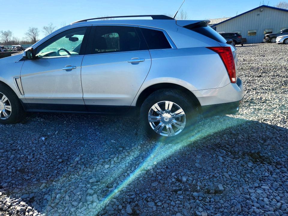 صورة رقم 2 من المزاد - 2013 CADILLAC SRX مع VIN 3GYFNAE35DS648107