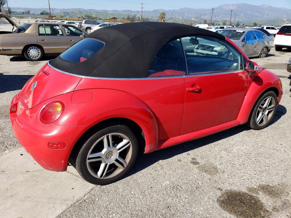 Photo 3 from auction – 2004 VOLKSWAGEN NEW BEETLE with VIN 3VWCD31Y54M331907