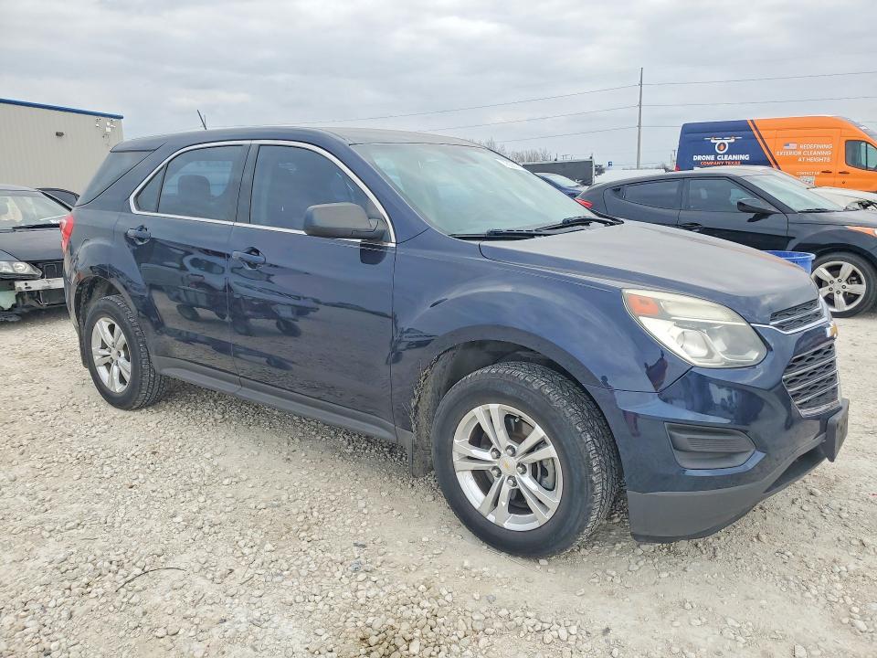 Photo 4 from auction – 2017 CHEVROLET EQUINOX with VIN 2GNALBEK3H1559003
