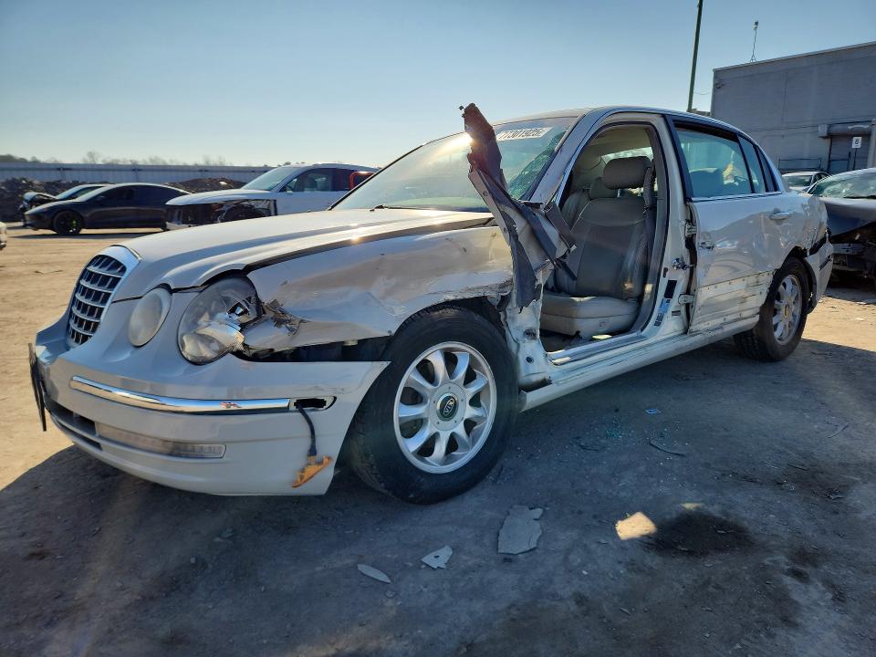 2004 KIA AMANTI