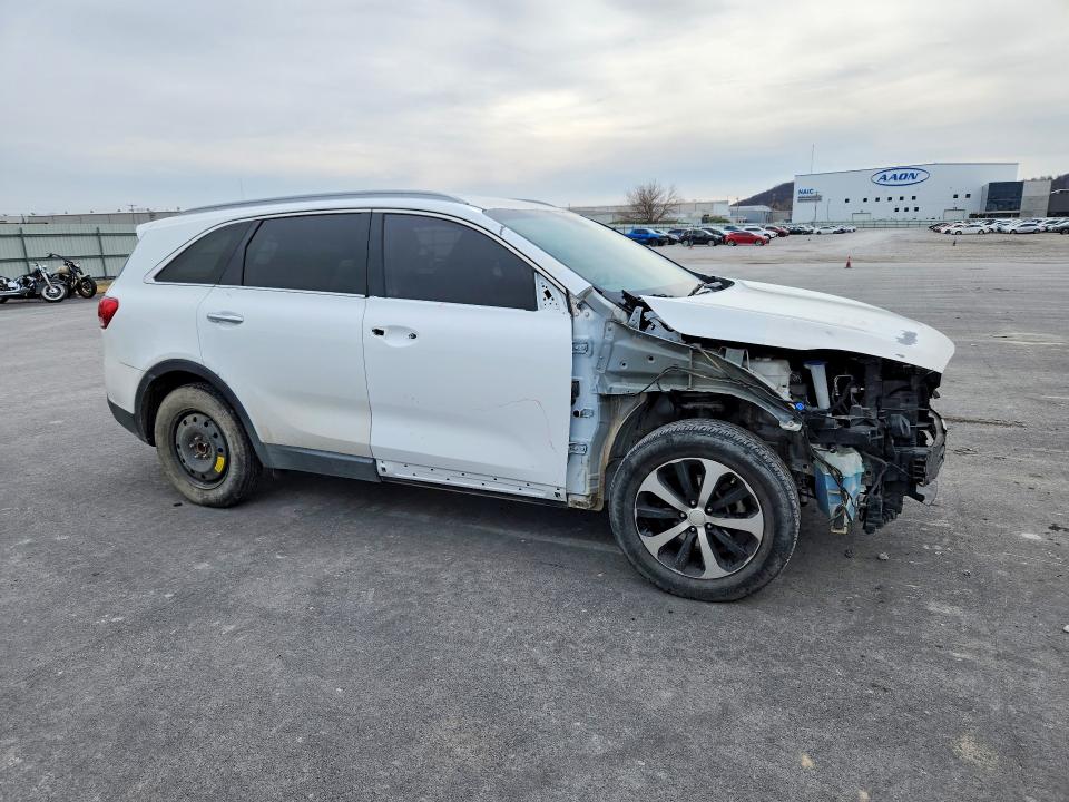 Photo 4 from auction – 2016 KIA SORENTO with VIN 5XYPH4A19GG029281