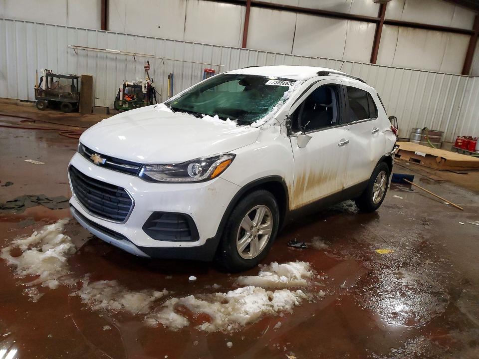 CHEVROLET TRAX 2018 with VIN KL7CJLSB8JB716450 - Photo from auction