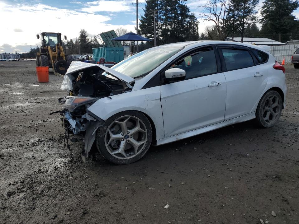 FORD FOCUS 2016 with VIN 1FADP3L98GL319475 - Photo from auction