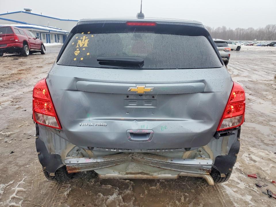Photo 6 from auction – 2020 CHEVROLET TRAX with VIN 3GNCJNSB1LL338155