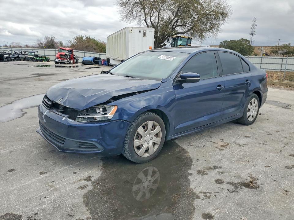Photo 1 from auction – 2011 VOLKSWAGEN JETTA with VIN 3VWDX7AJ0BM090888