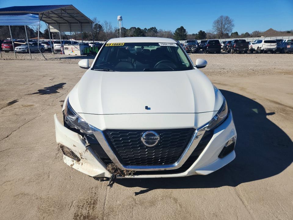Photo 5 from auction – 2020 NISSAN ALTIMA with VIN 1N4BL4BV0LC141322