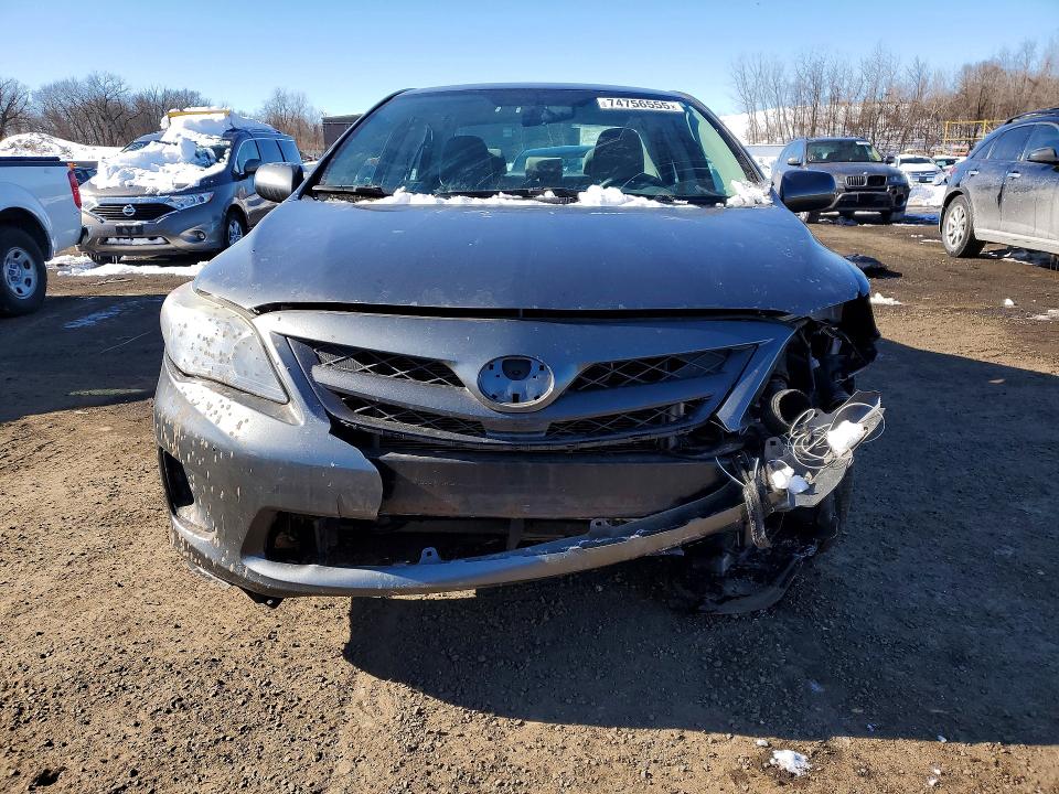 Photo 5 from auction – 2012 TOYOTA COROLLA with VIN 2T1BU4EE5CC788180